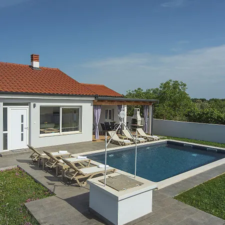Mit Privatem Pool, Klima, Wlan, Bbq In Der Naehe Vom Feriehus *